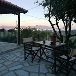 Vakantiehuis Amfithea Moni Evaggelistrias