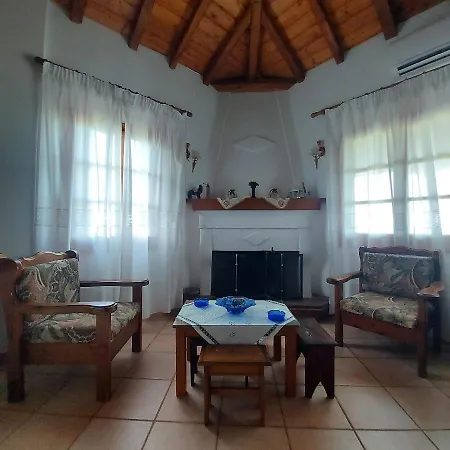 Amfithea Tatil Evi