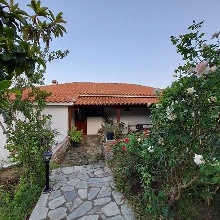 Ferienhaus Amfithea Moni Evaggelistrias