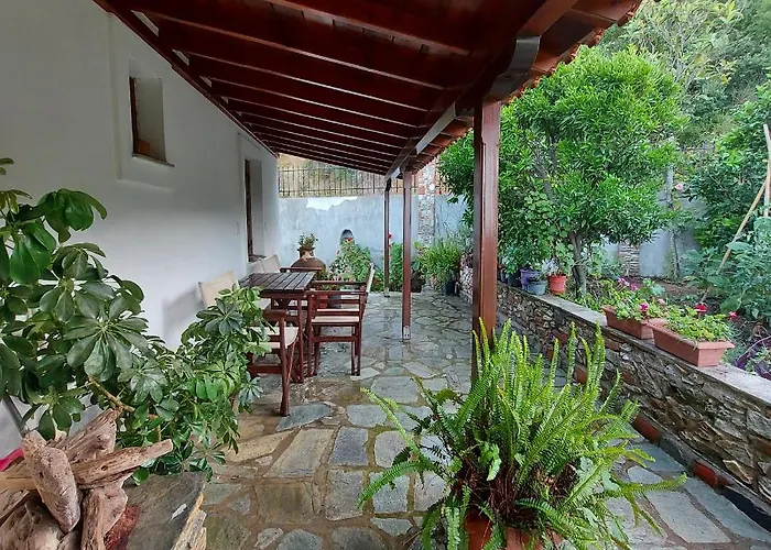 Amfithea Moni Evaggelistrias